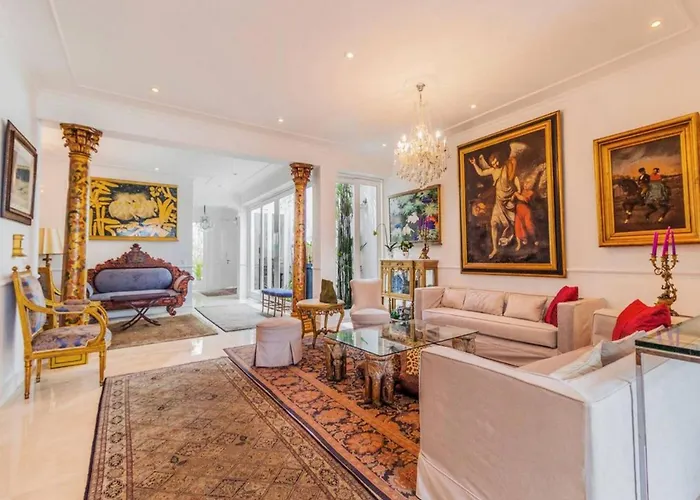In The Historic Of The Apartment