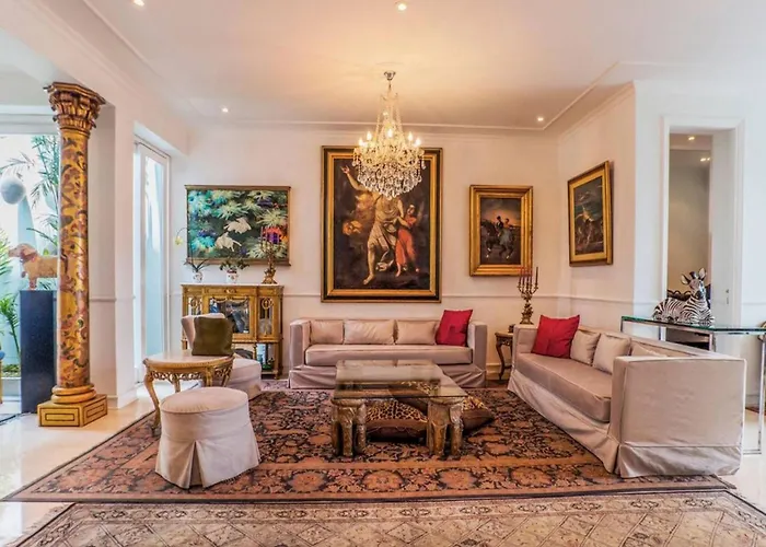 Apartment In The Historic Of The